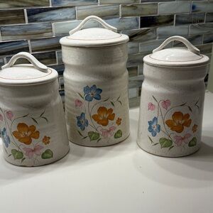 Vintage poppy floral speckled canisters - set of 3